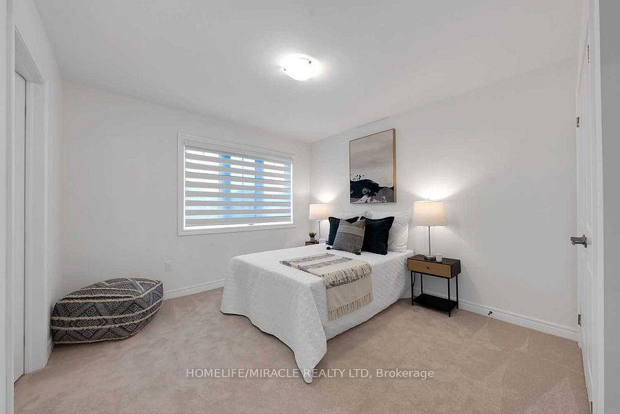 Photo 11 of 155 Ronald Hooper Avenue, Clarington, Bowmanville — HOMEH