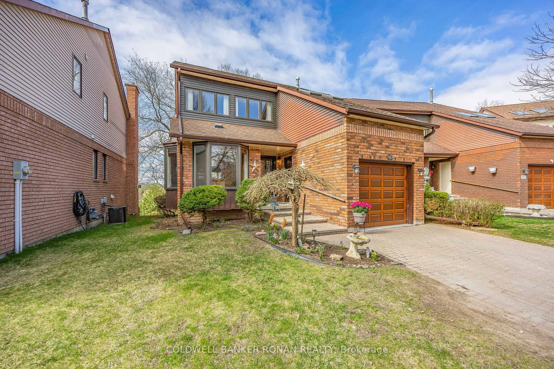 Photo 4 of 62 Riverview Road, New Tecumseth, Alliston — HOMEH