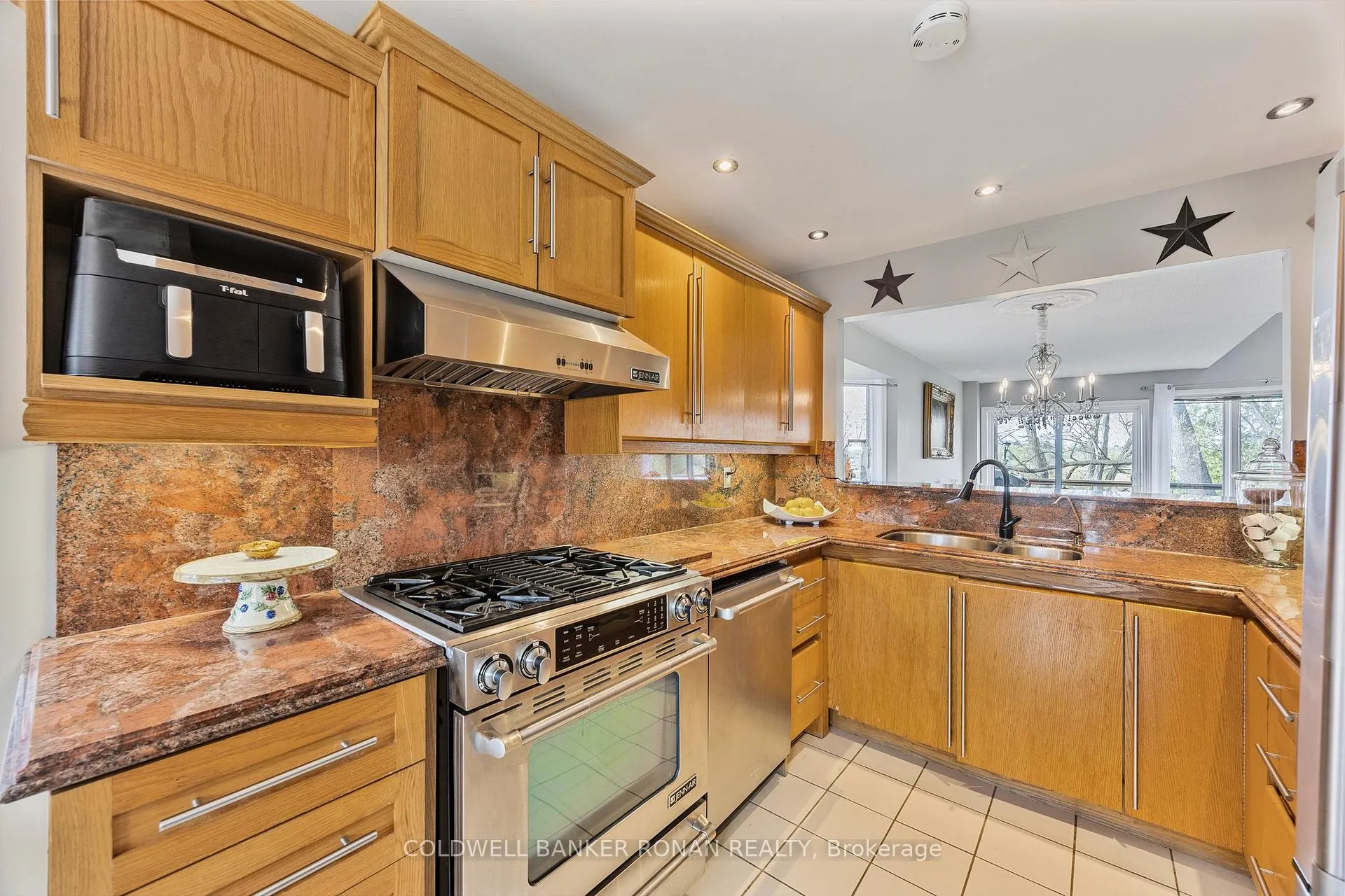Photo 10 of 62 Riverview Road, New Tecumseth, Alliston — HOMEH
