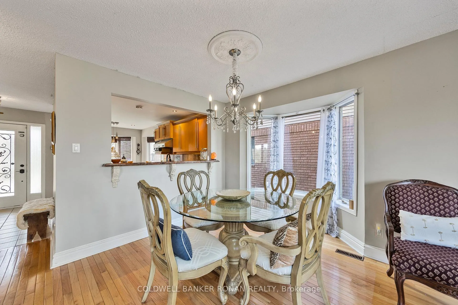 Photo 14 of 62 Riverview Road, New Tecumseth, Alliston — HOMEH