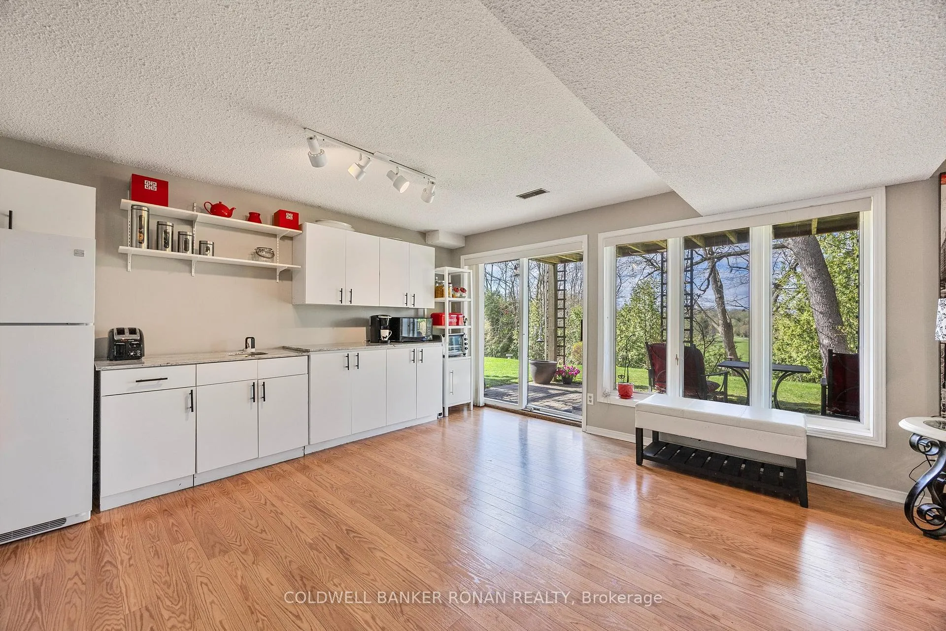 Photo 31 of 62 Riverview Road, New Tecumseth, Alliston — HOMEH