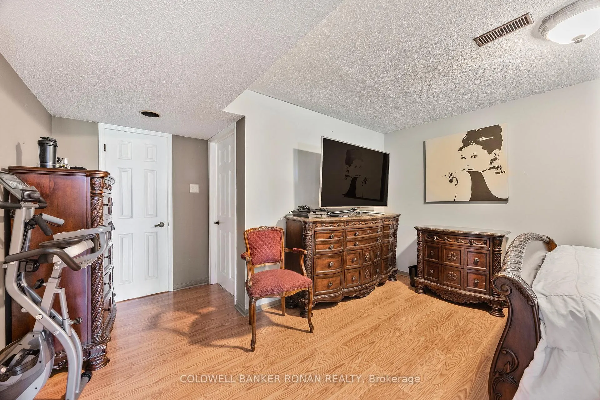 Photo 37 of 62 Riverview Road, New Tecumseth, Alliston — HOMEH