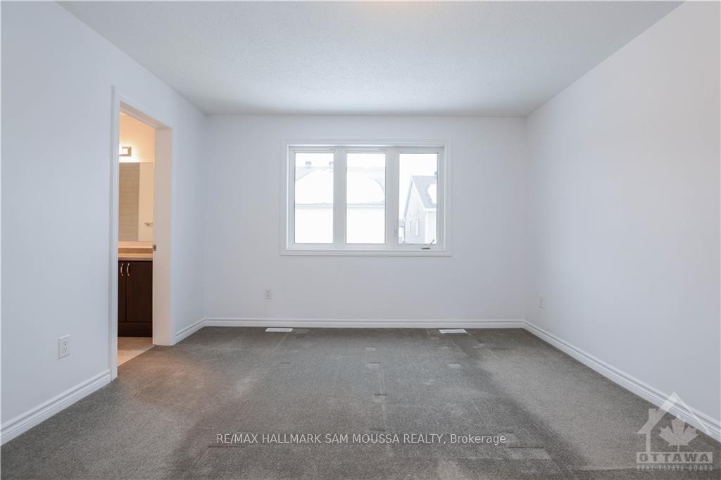 Photo 17 of 395 Aphelion Crescent, Ottawa, Barrhaven - Half Moon Bay — HOMEH