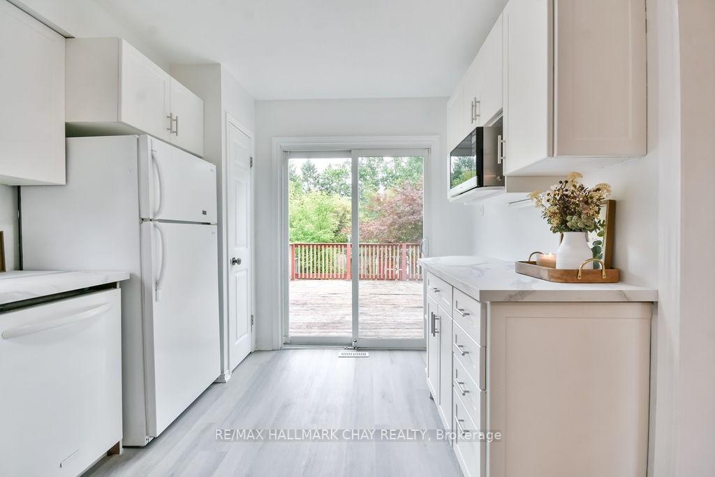Photo 19 of 103 Garden Drive, Barrie, Painswick South — HOMEH