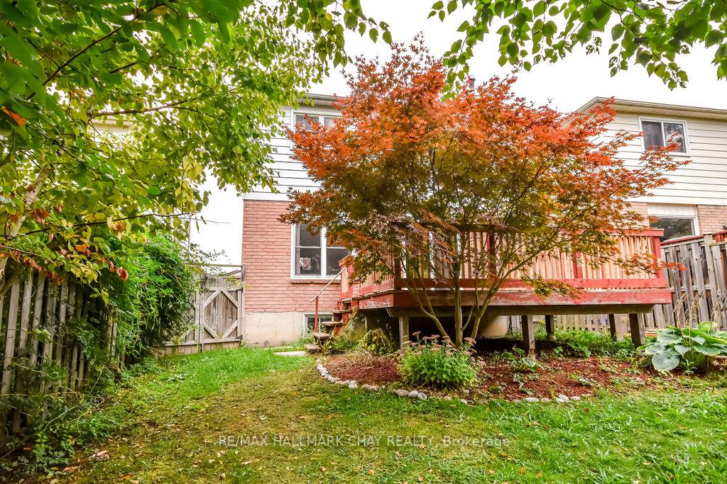 Photo 49 of 103 Garden Drive, Barrie, Painswick South — HOMEH
