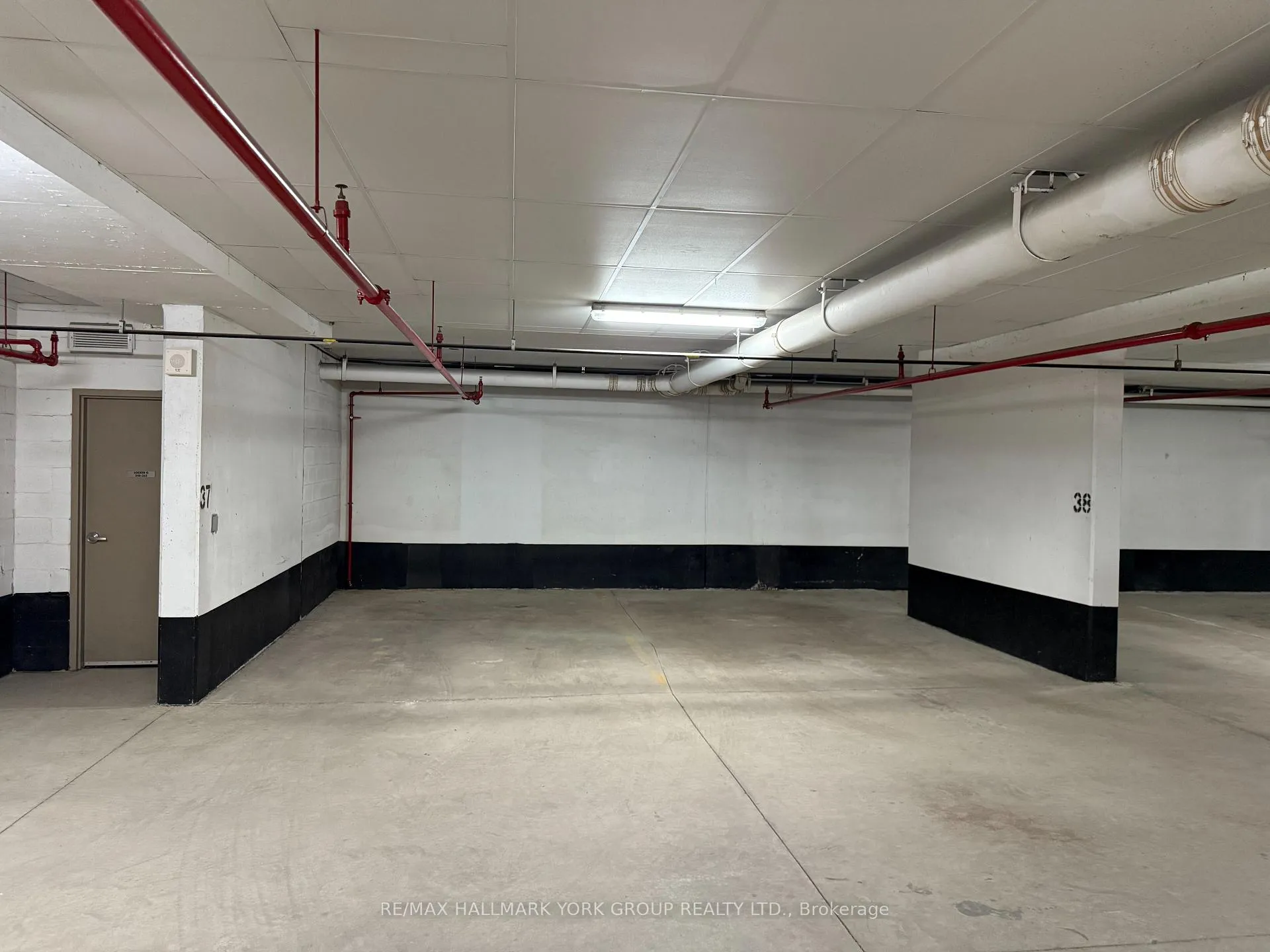 Photo 2 of 180 John West Way, Aurora, Bayview Wellington — HOMEH