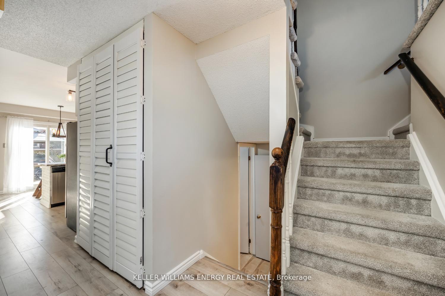 Photo 4 of 89 Yorkville Drive, Clarington, Courtice — HOMEH