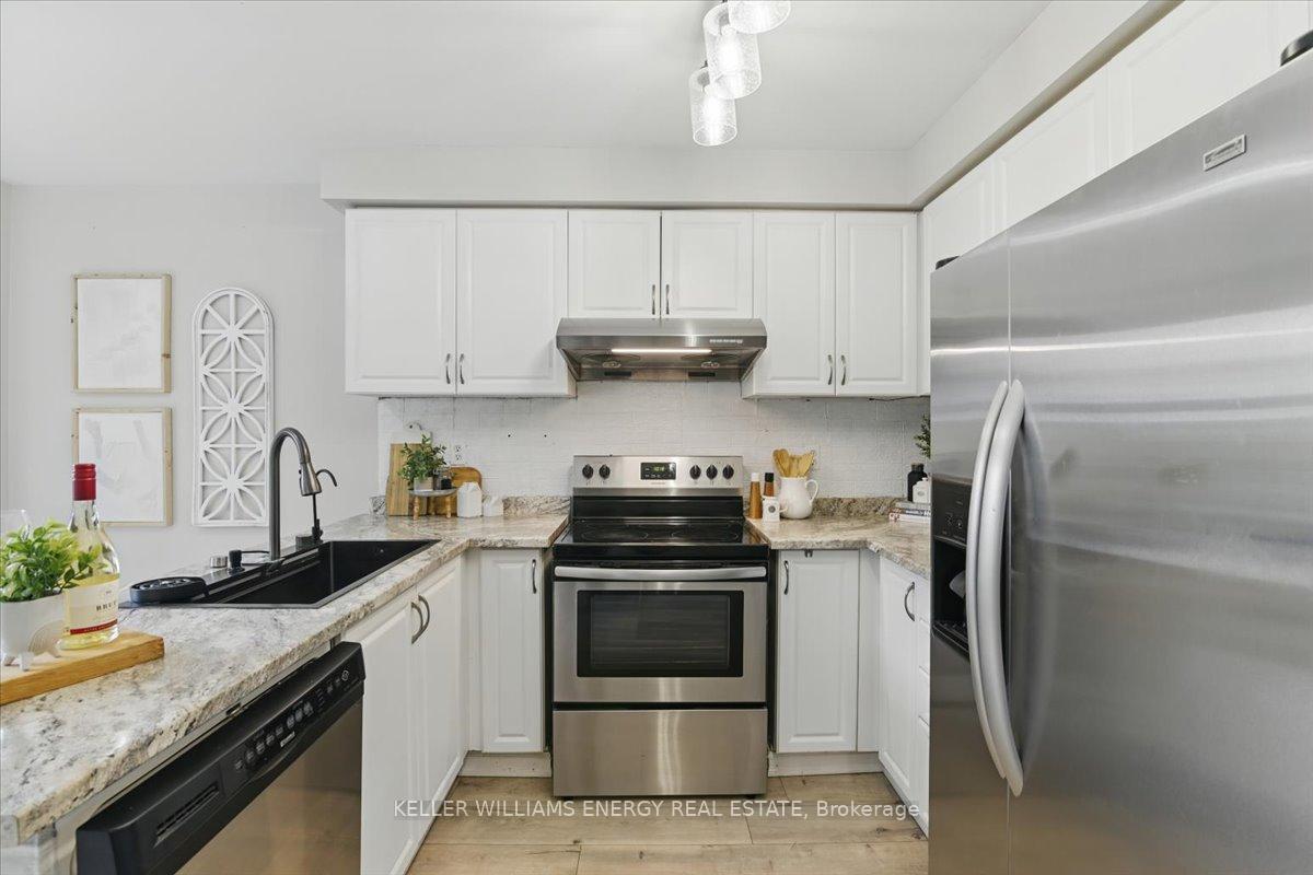 Photo 7 of 89 Yorkville Drive, Clarington, Courtice — HOMEH