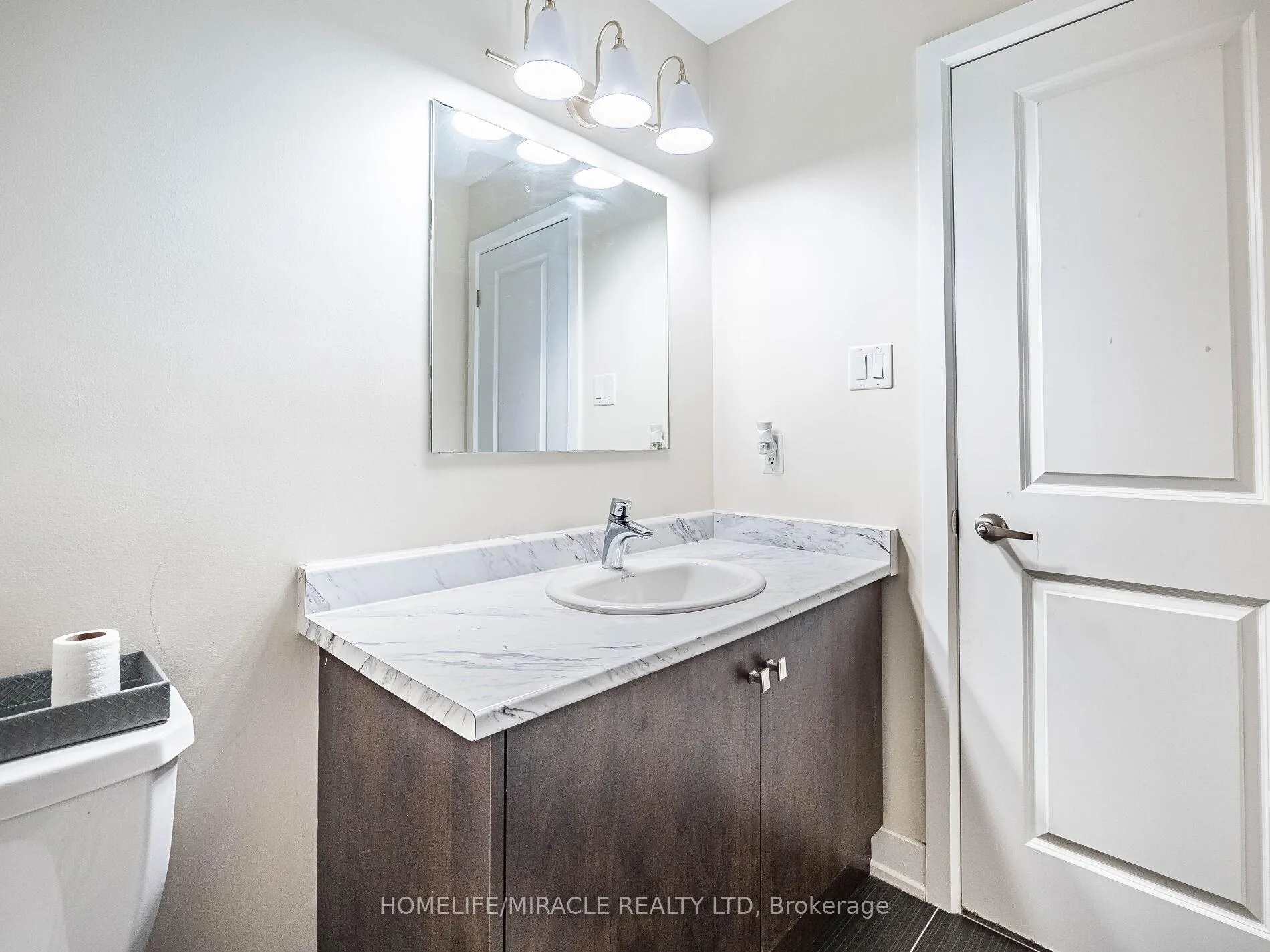 Photo 40 of 28 Donald Fleming Way, Whitby, Pringle Creek — HOMEH