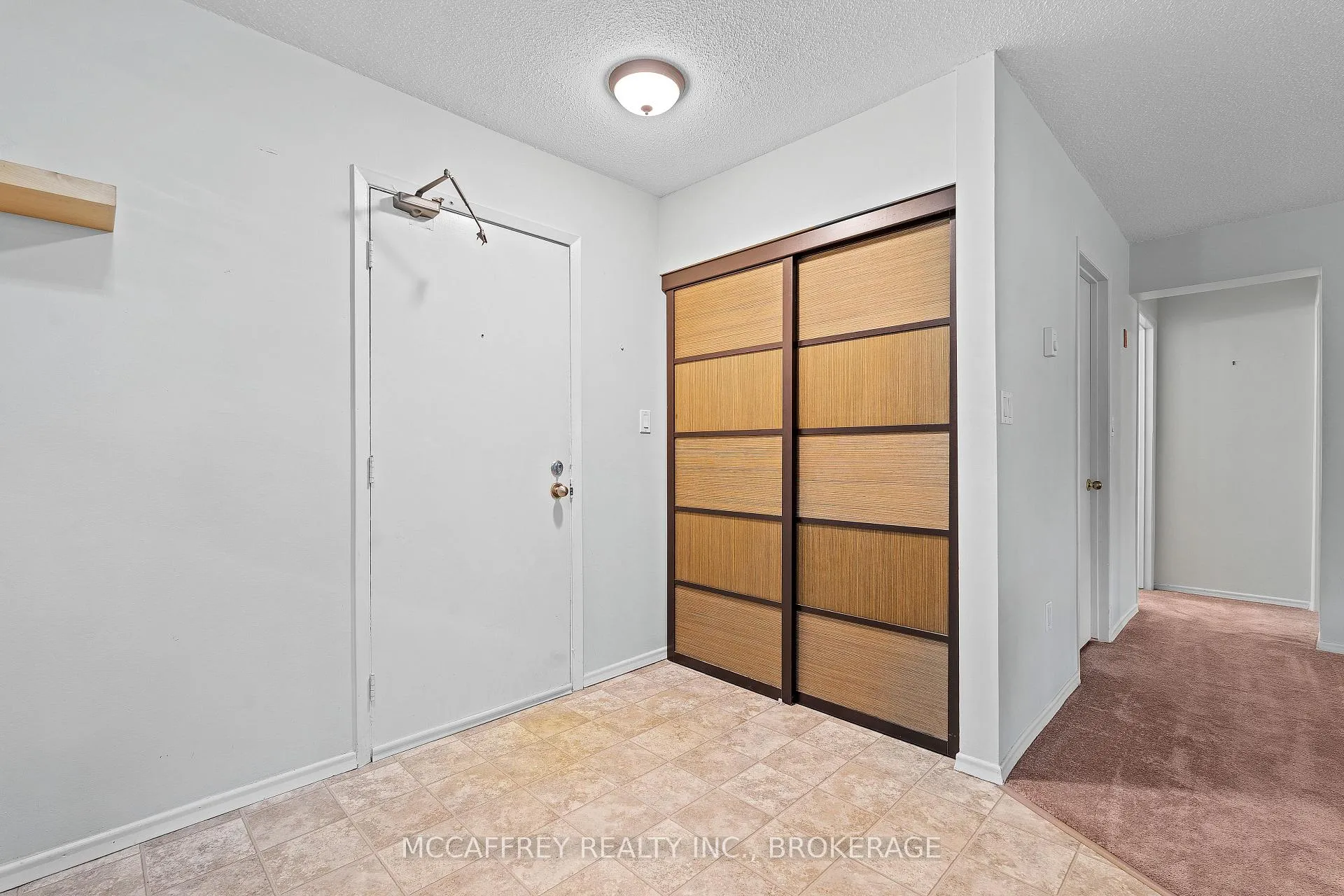Photo 6 of 1010 Pembridge Crescent, Kingston, North of Taylor-Kidd Blvd — HOMEH