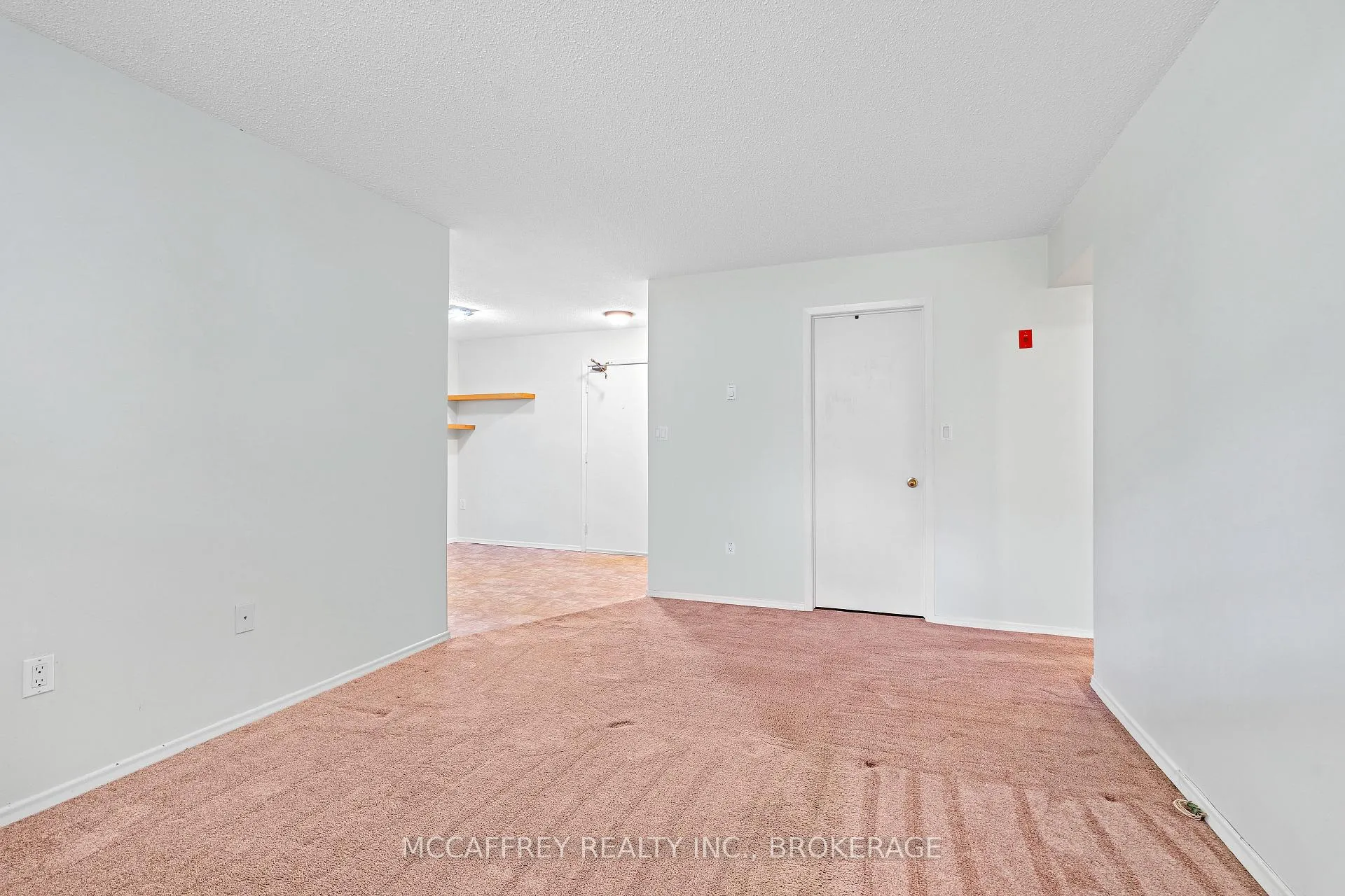 Photo 9 of 1010 Pembridge Crescent, Kingston, North of Taylor-Kidd Blvd — HOMEH