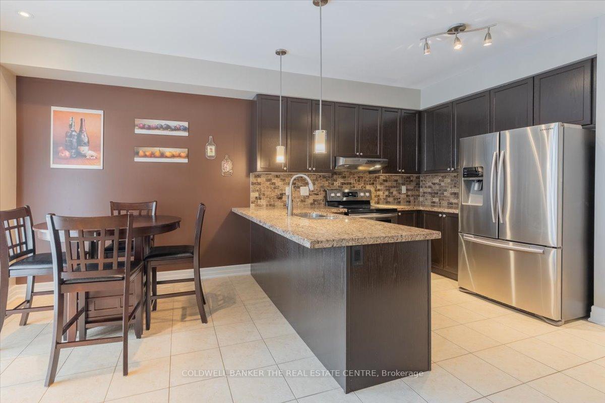 Photo 15 of 114 Laurendale Avenue, Georgina, Keswick South — HOMEH