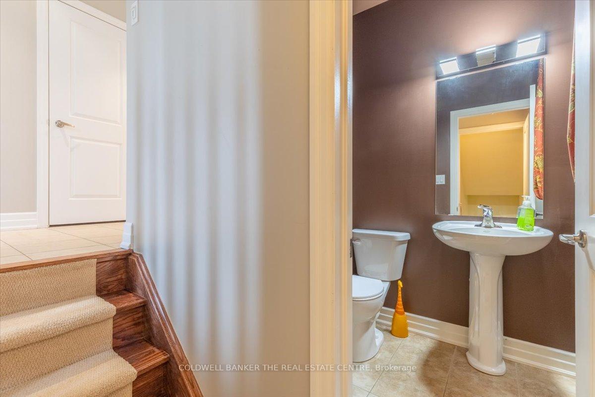 Photo 23 of 114 Laurendale Avenue, Georgina, Keswick South — HOMEH