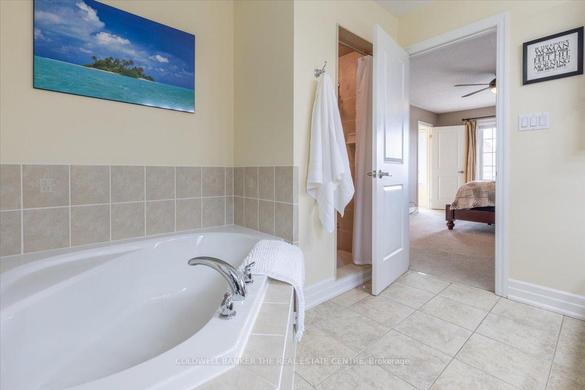 Photo 37 of 114 Laurendale Avenue, Georgina, Keswick South — HOMEH