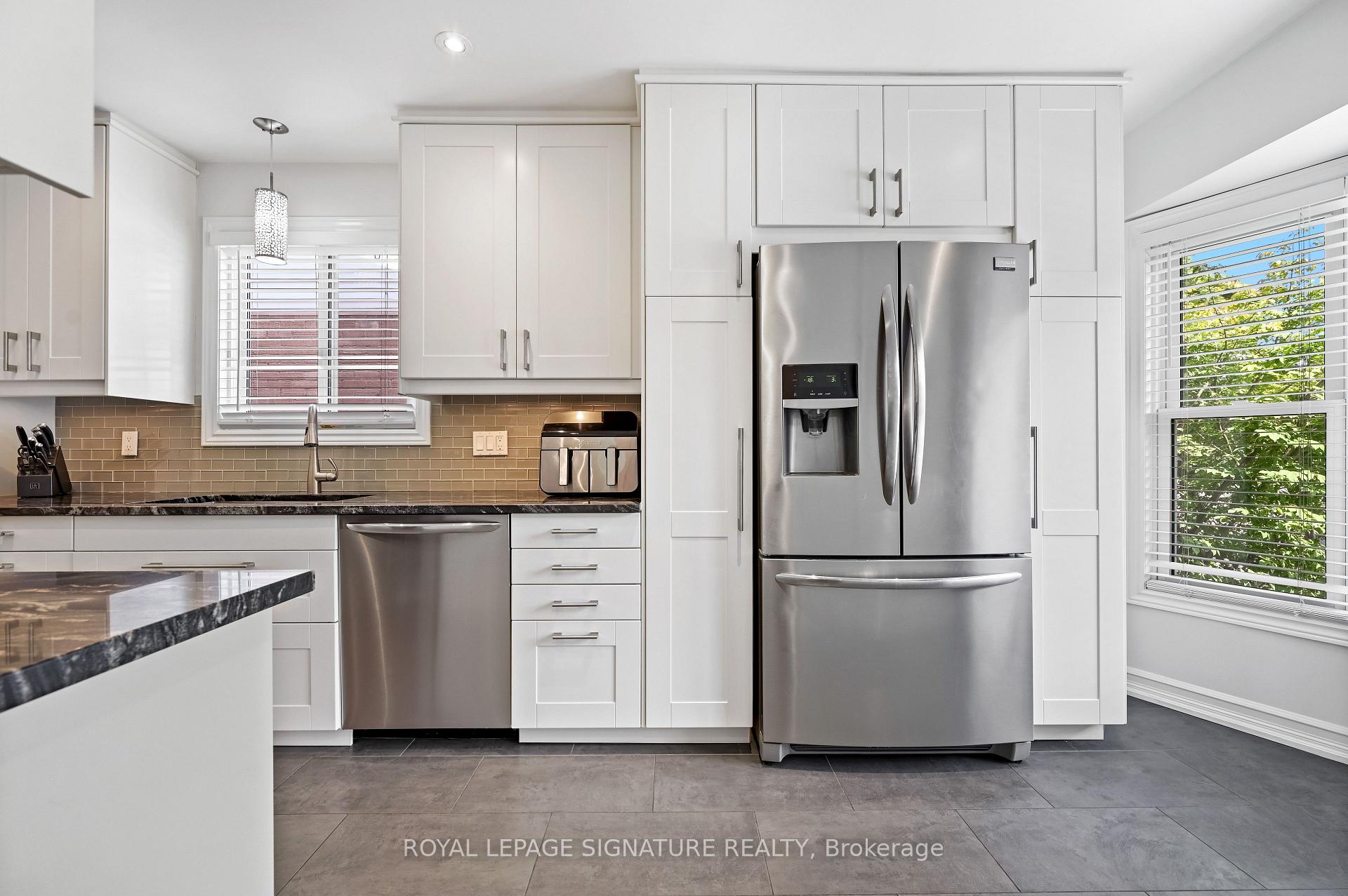 Photo 7 of 2048 Chrisdon Road, Burlington, Headon — HOMEH