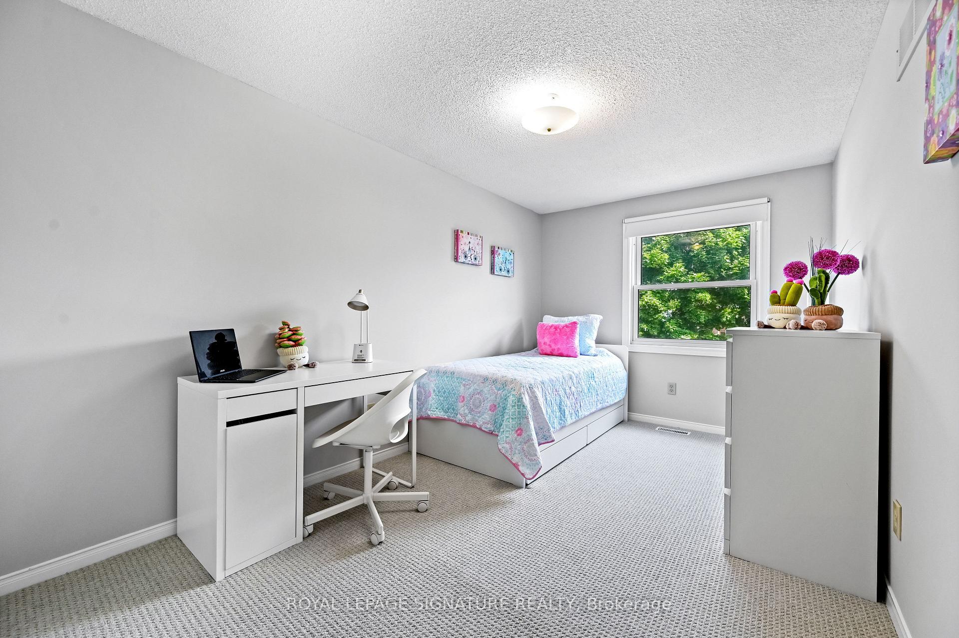 Photo 11 of 2048 Chrisdon Road, Burlington, Headon — HOMEH