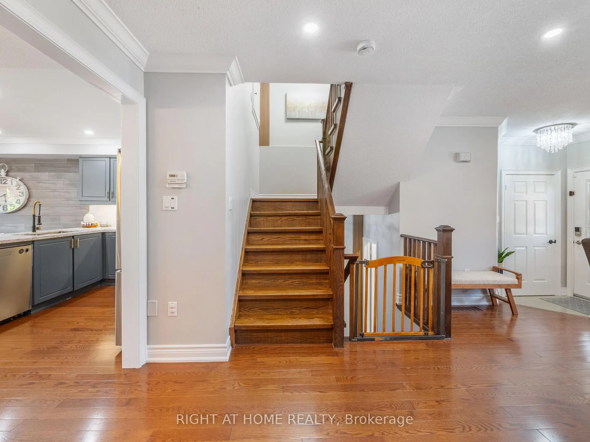 Photo 10 of 76 Torr Lane, Ajax, Central — HOMEH