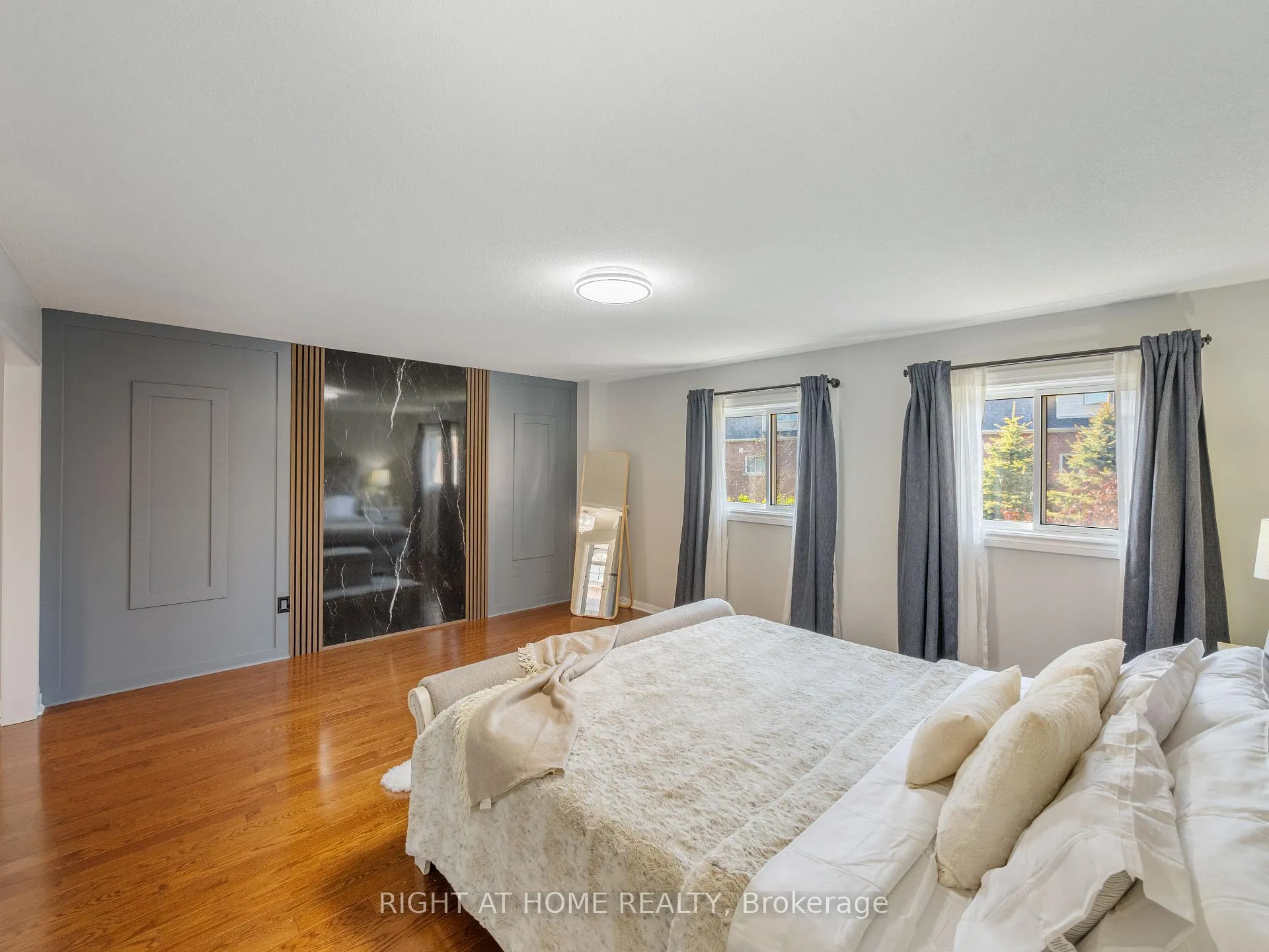 Photo 33 of 76 Torr Lane, Ajax, Central — HOMEH