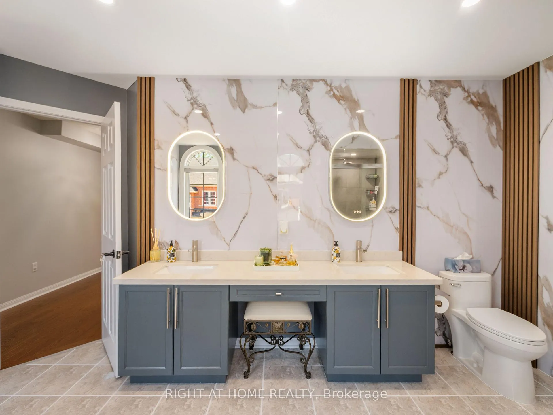 Photo 36 of 76 Torr Lane, Ajax, Central — HOMEH