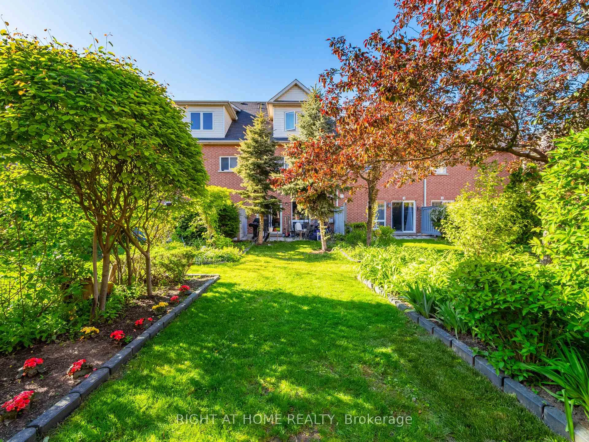 Photo 46 of 76 Torr Lane, Ajax, Central — HOMEH