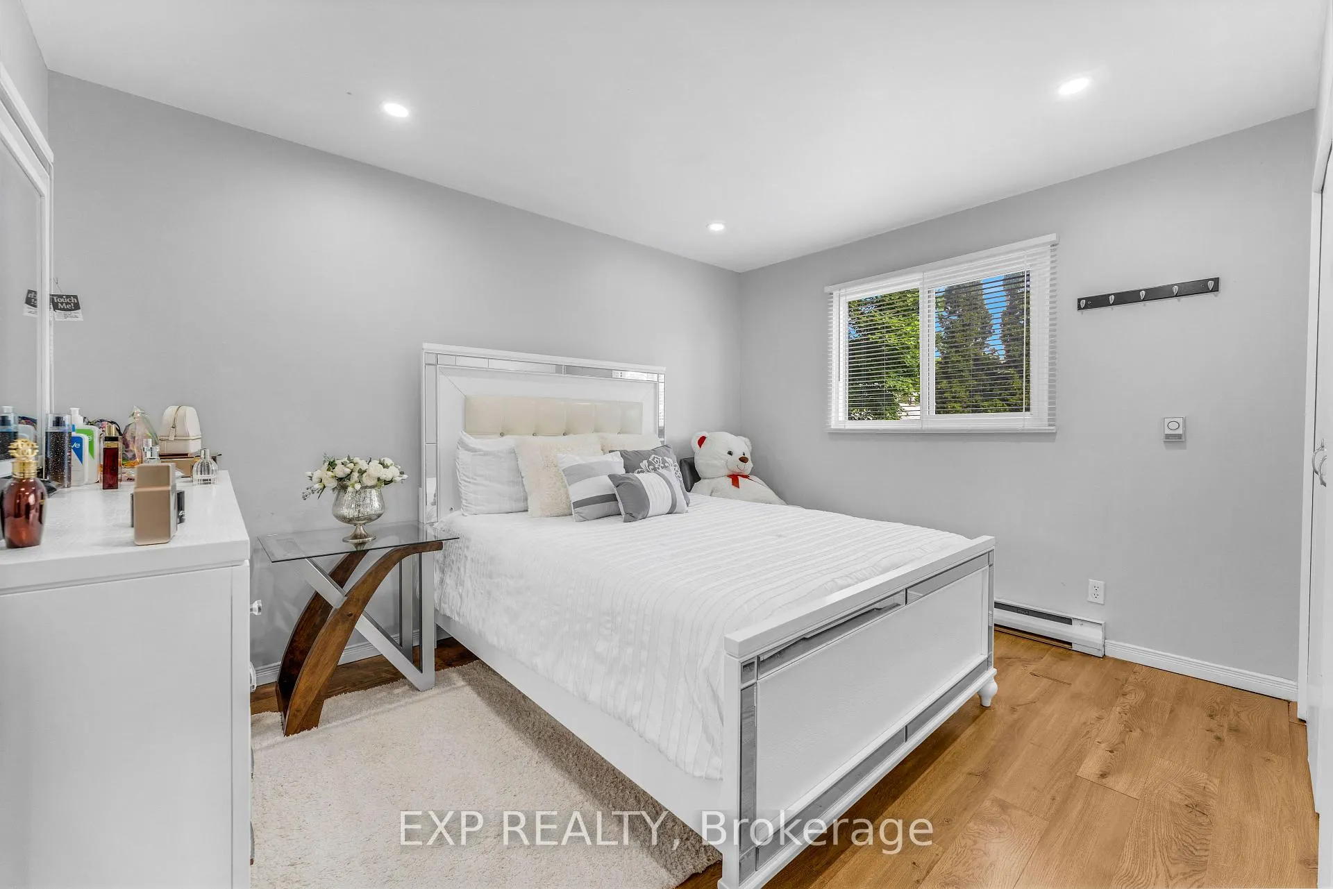 Photo 16 of 178 Silver Aspen Crescent, Kitchener — HOMEH
