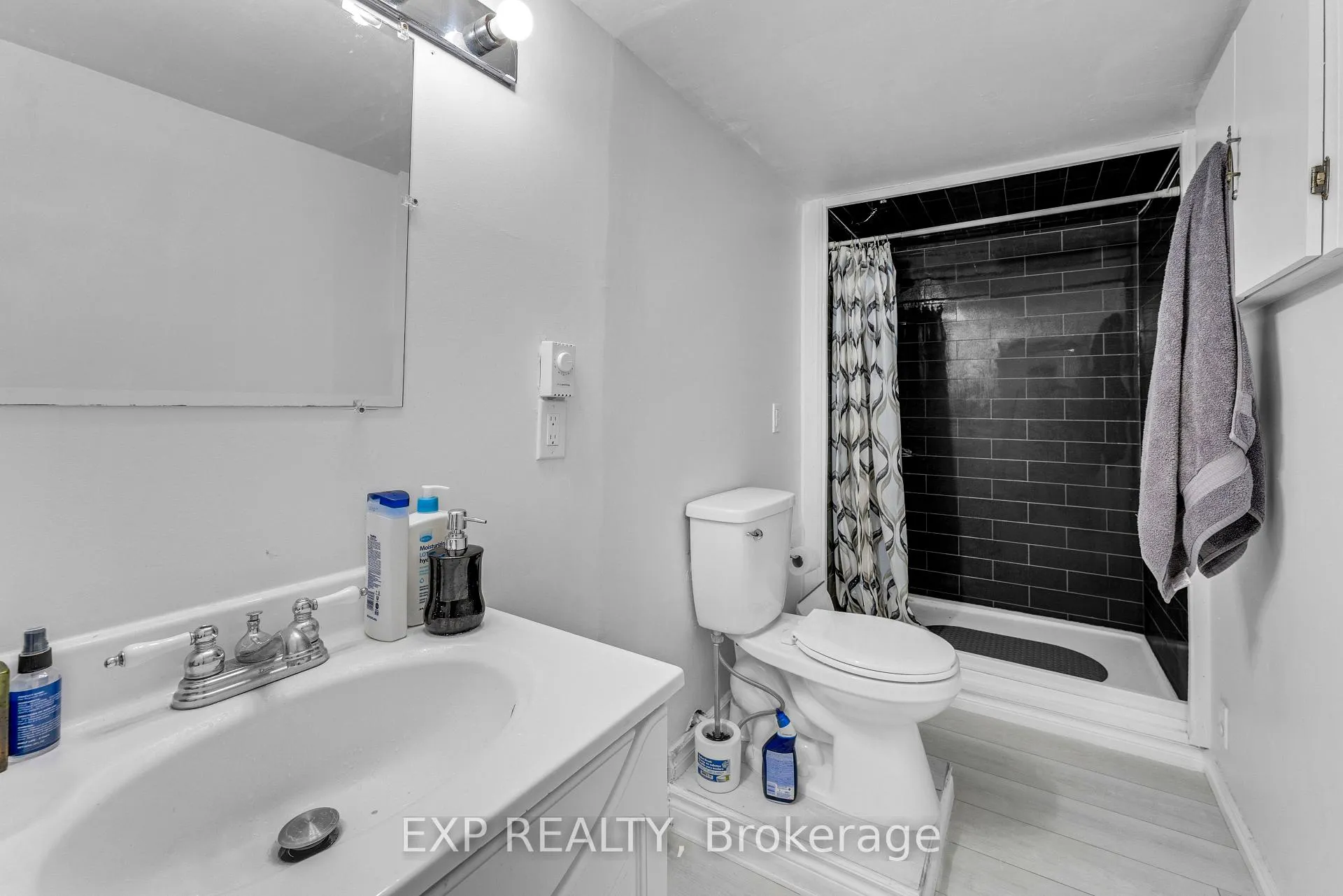 Photo 27 of 178 Silver Aspen Crescent, Kitchener — HOMEH
