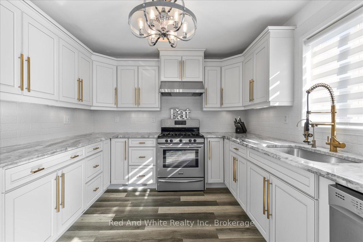 Photo 15 of 21 Draper Street, Brant, Brantford Twp — HOMEH