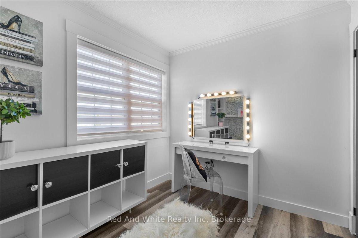 Photo 35 of 21 Draper Street, Brant, Brantford Twp — HOMEH