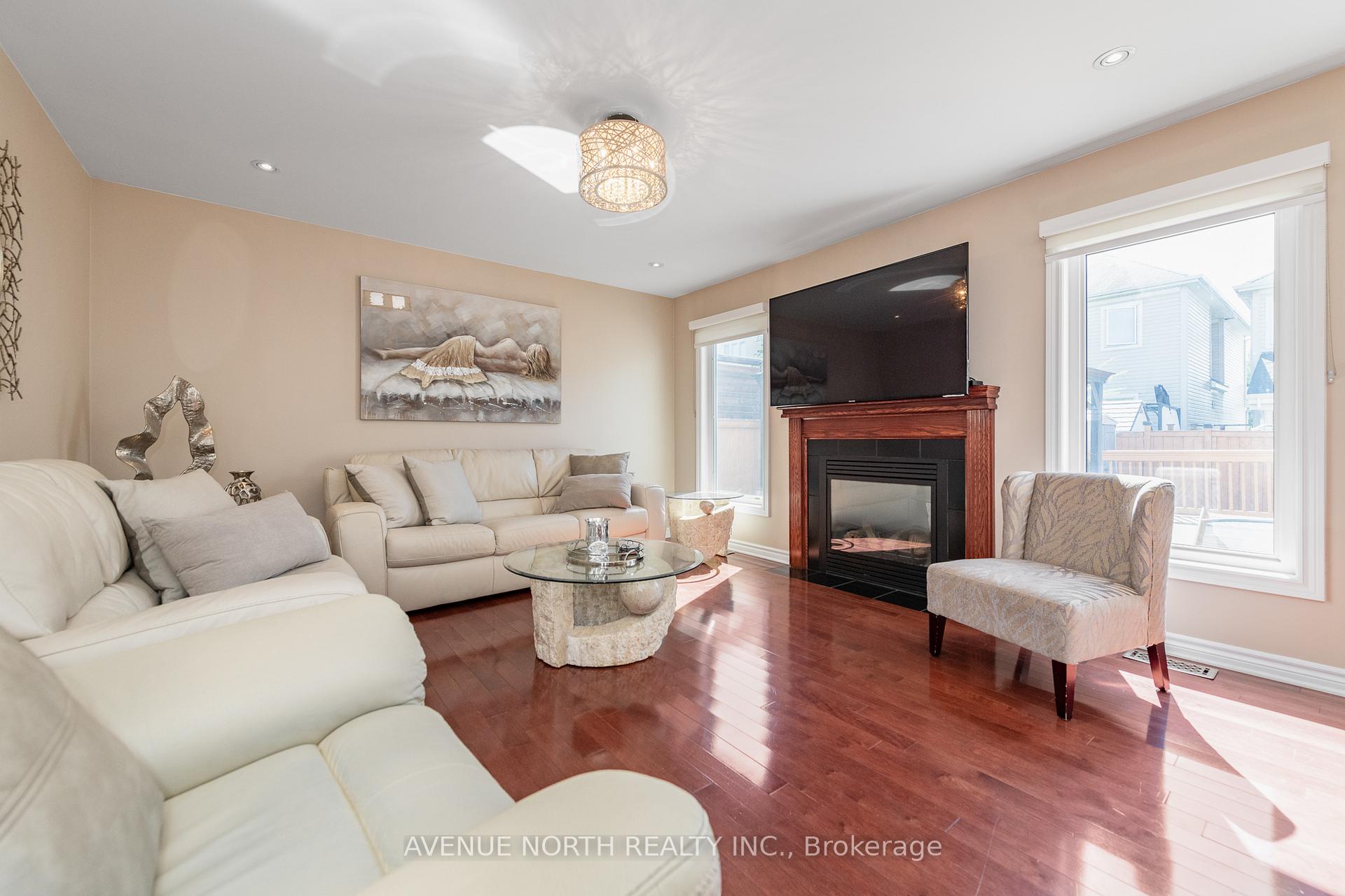 Photo 10 of 3560 Cambrian Road, Ottawa, Barrhaven - Half Moon Bay — HOMEH