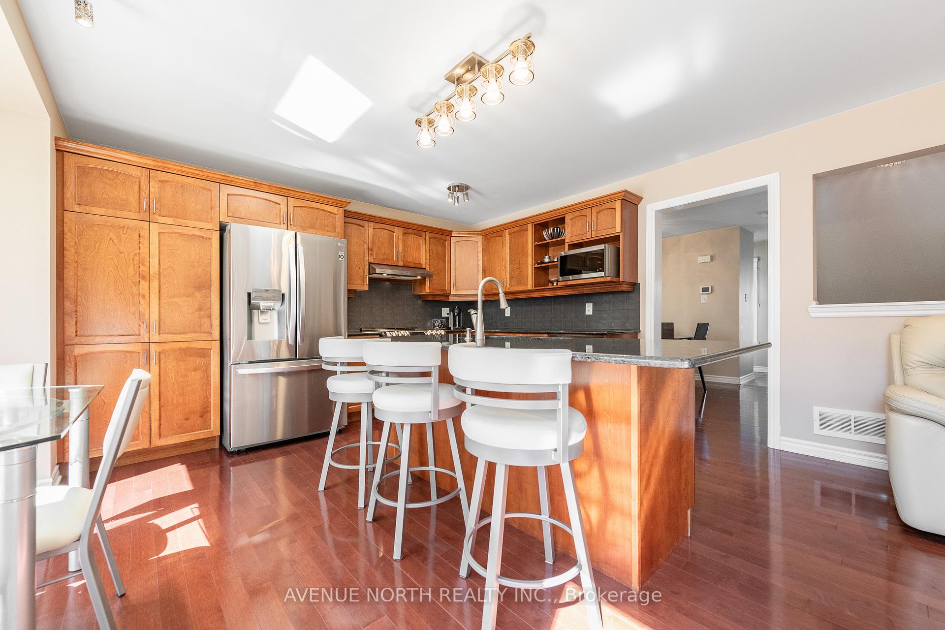 Photo 16 of 3560 Cambrian Road, Ottawa, Barrhaven - Half Moon Bay — HOMEH