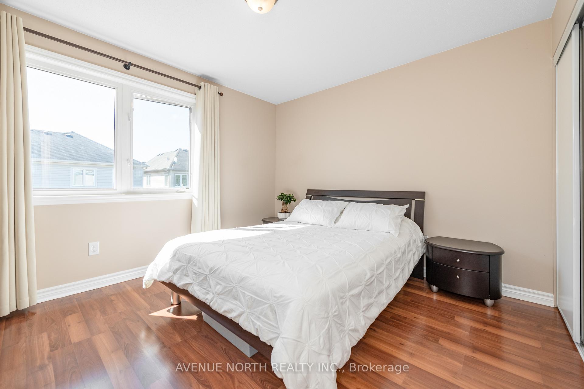 Photo 26 of 3560 Cambrian Road, Ottawa, Barrhaven - Half Moon Bay — HOMEH