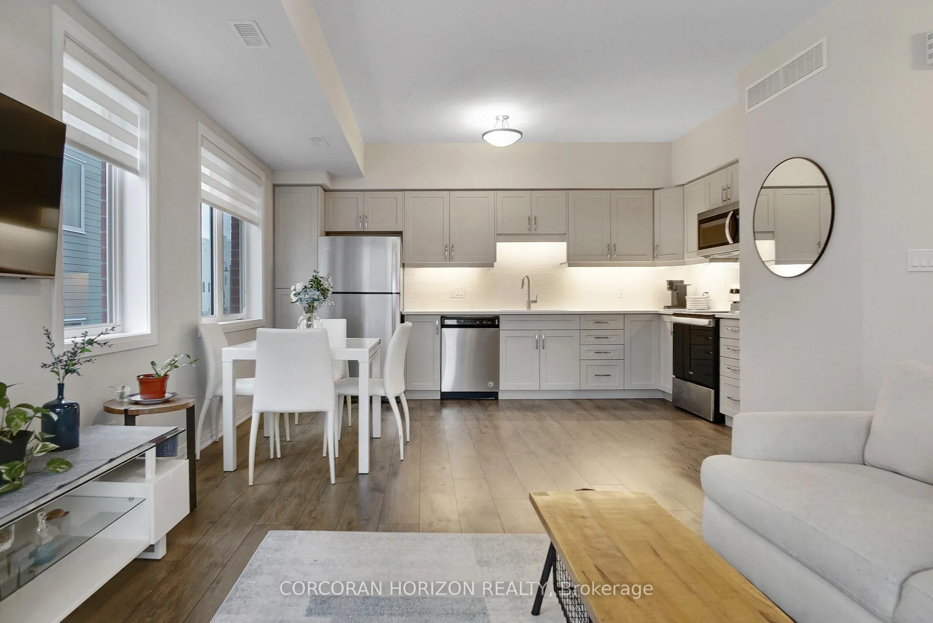 Photo 4 of 100 Seabrook Drive, Kitchener — HOMEH