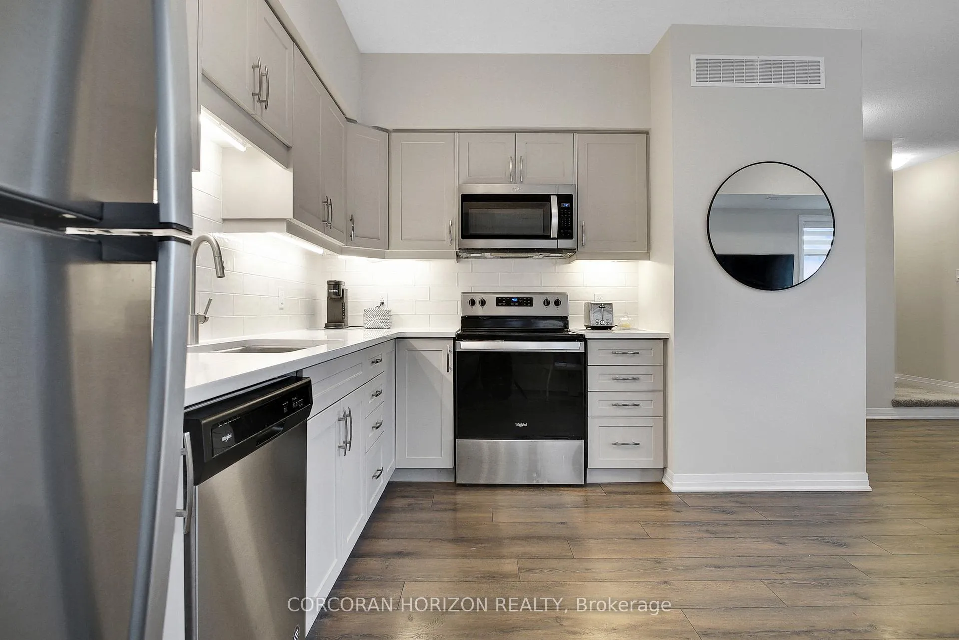 Photo 7 of 100 Seabrook Drive, Kitchener — HOMEH