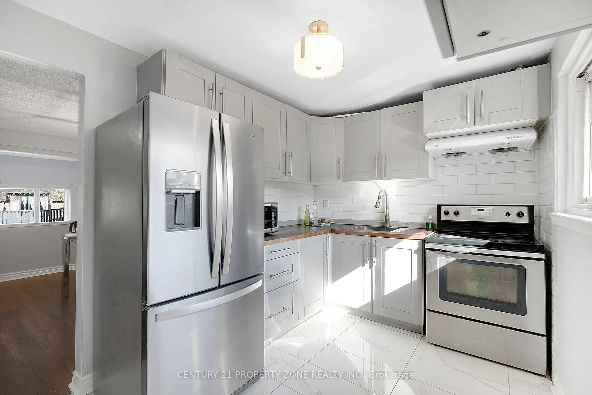Photo 7 of 55 Darras Court, Brampton, Southgate — HOMEH