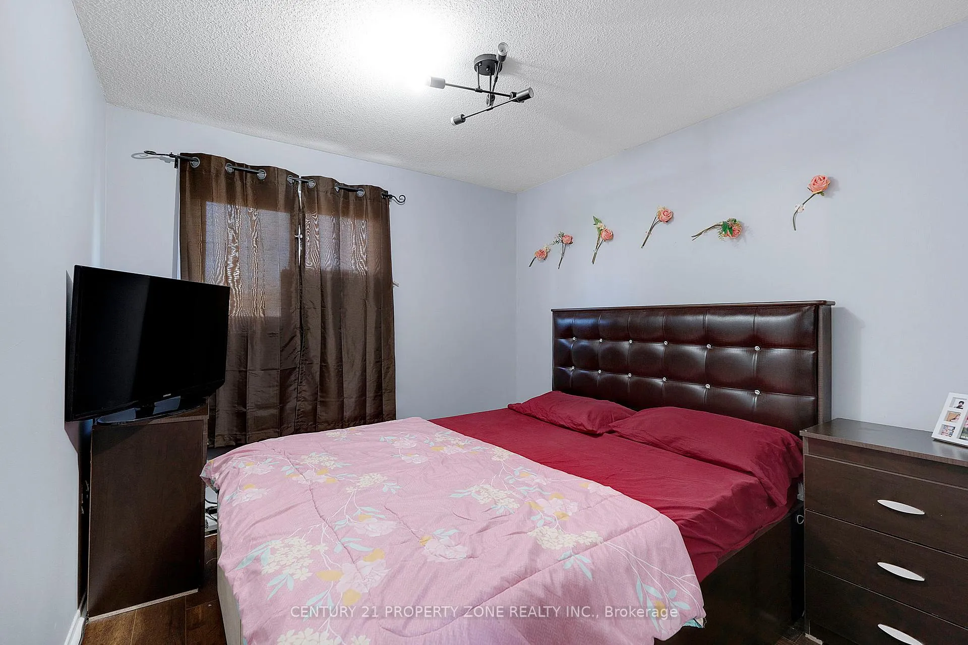 Photo 17 of 55 Darras Court, Brampton, Southgate — HOMEH