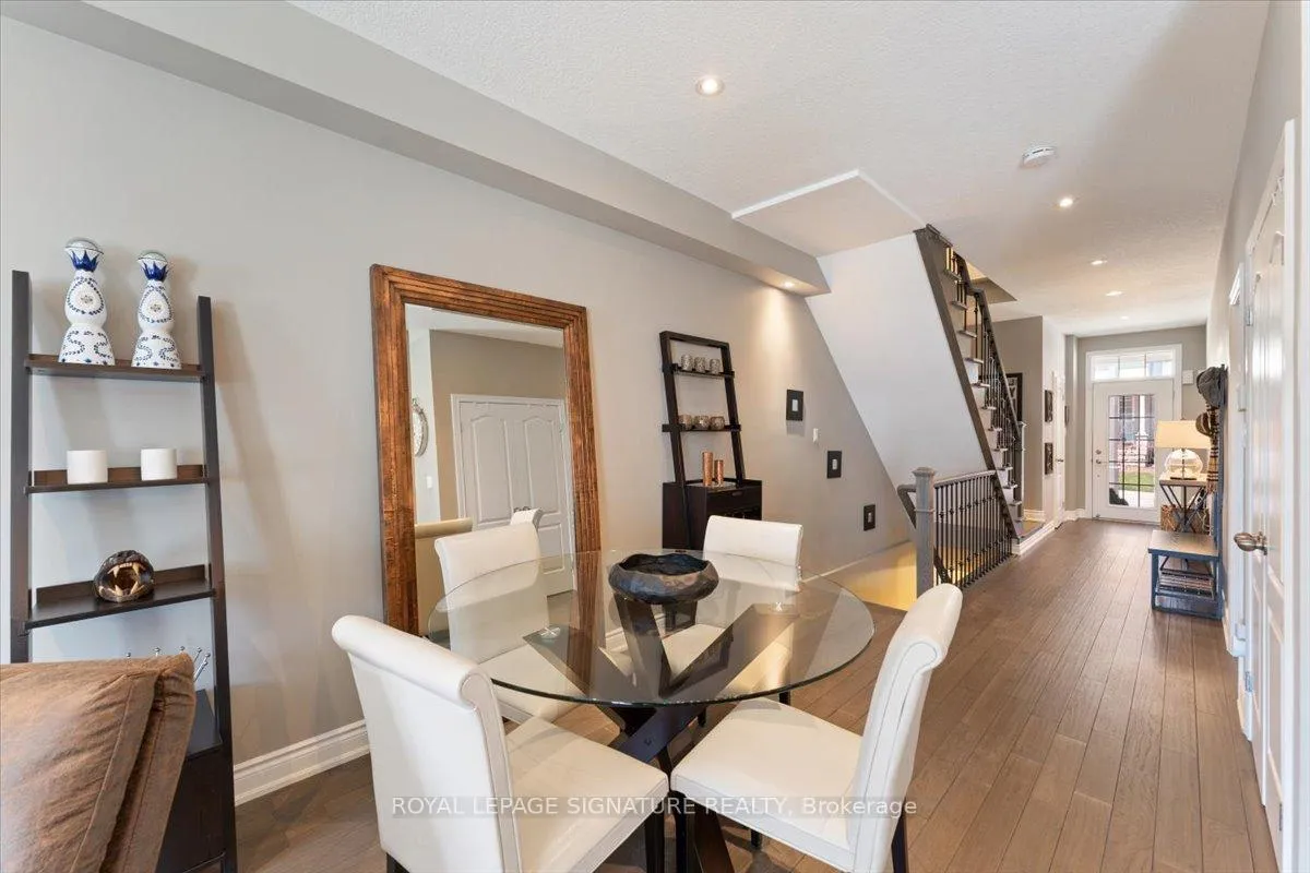 Photo 16 of 9 Forest Valley Crescent, Hamilton, Dundas — HOMEH