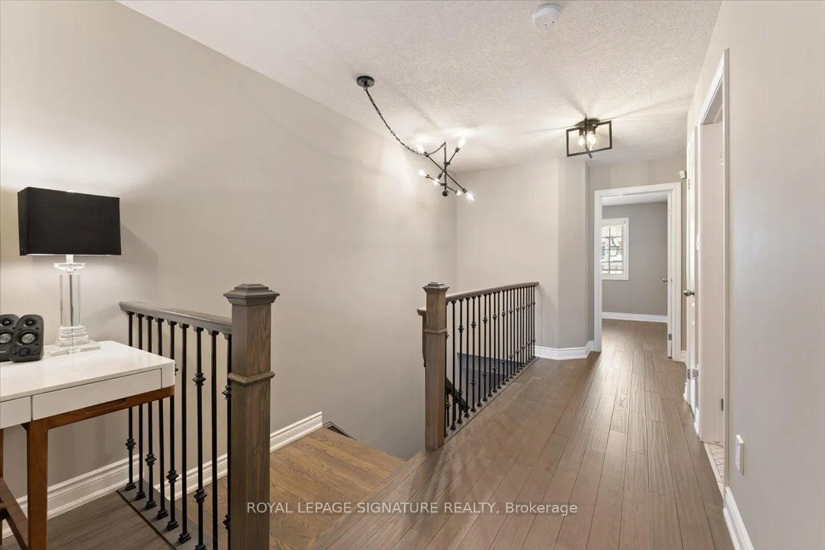 Photo 18 of 9 Forest Valley Crescent, Hamilton, Dundas — HOMEH