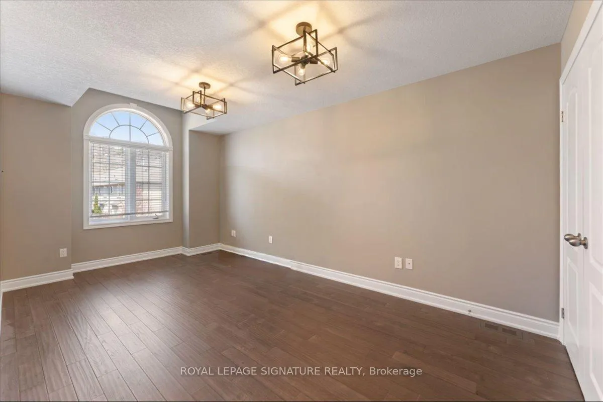Photo 22 of 9 Forest Valley Crescent, Hamilton, Dundas — HOMEH