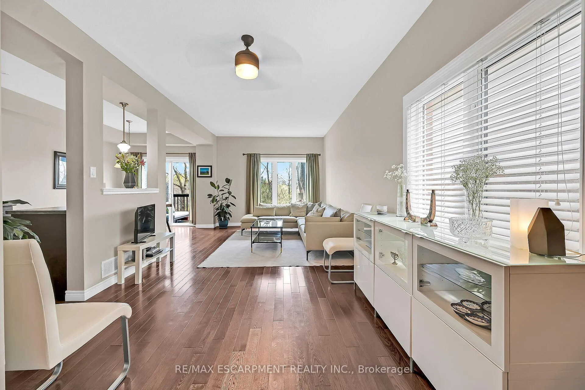 Photo 7 of 78 Myers Lane, Hamilton, Ancaster — HOMEH