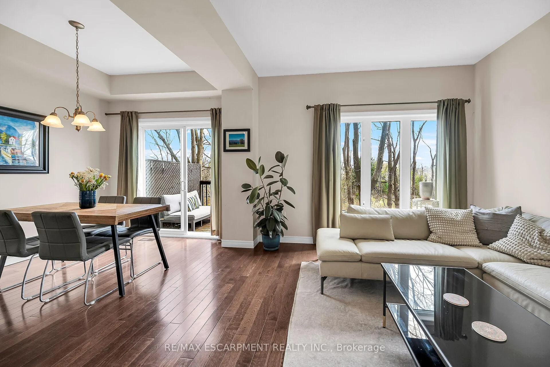 Photo 9 of 78 Myers Lane, Hamilton, Ancaster — HOMEH