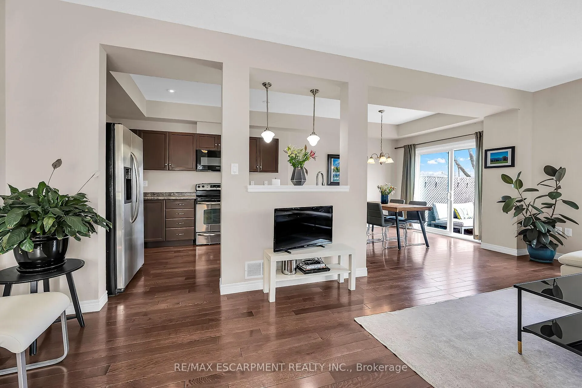 Photo 14 of 78 Myers Lane, Hamilton, Ancaster — HOMEH