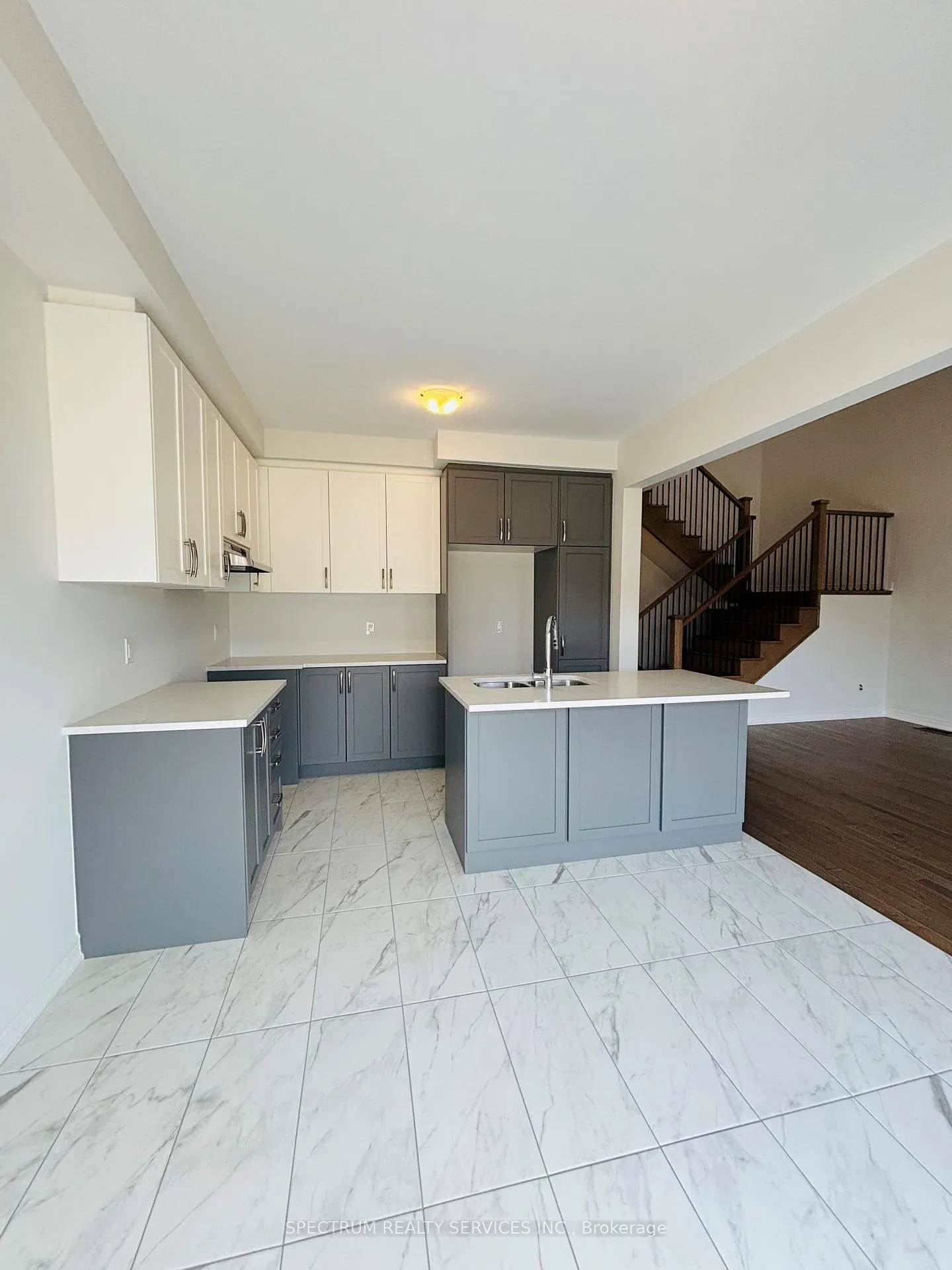 Photo 4 of 83 Muzzo Drive, Brampton, Sandringham-Wellington — HOMEH