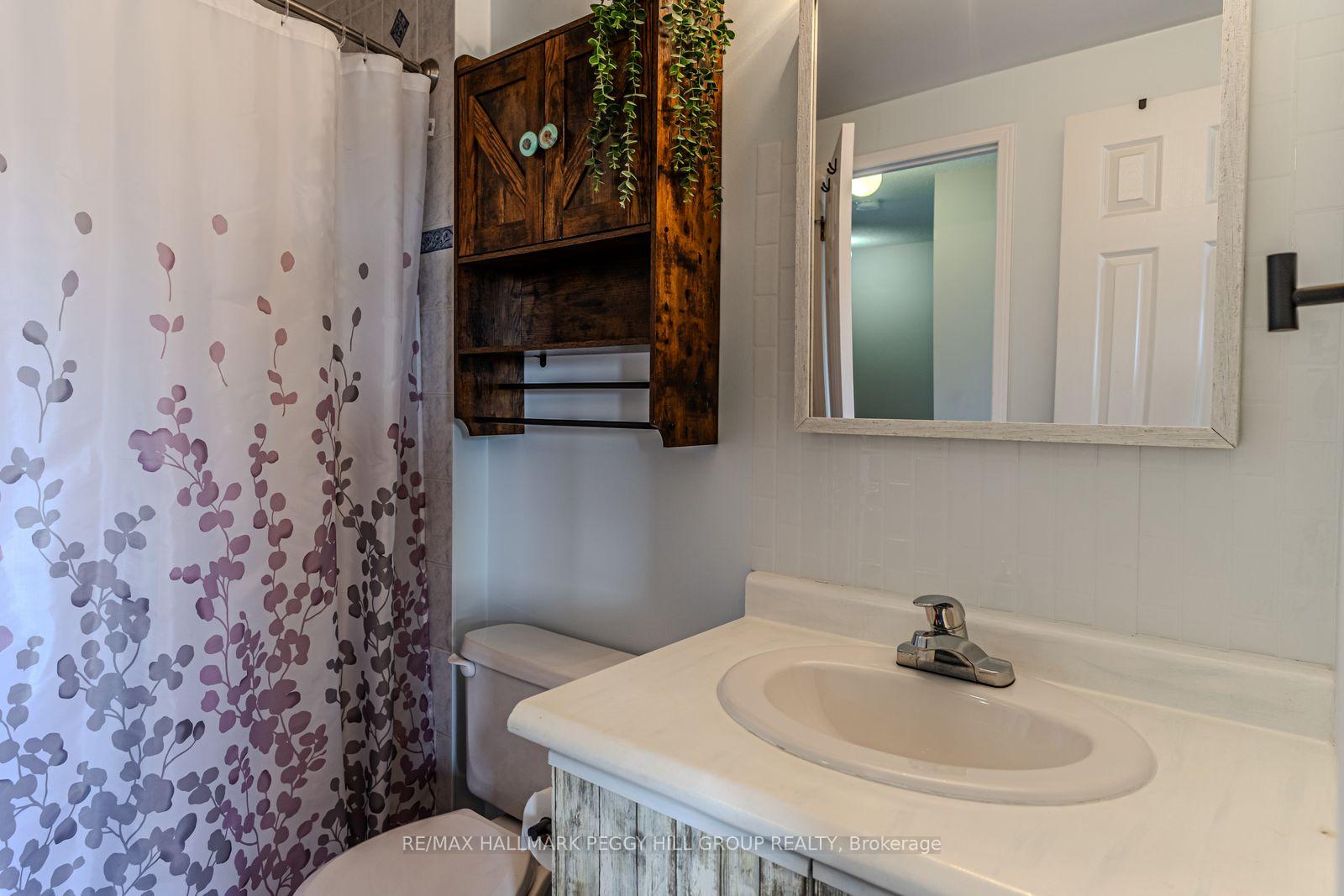 Photo 8 of 59 Srigley Street, Barrie, Holly — HOMEH