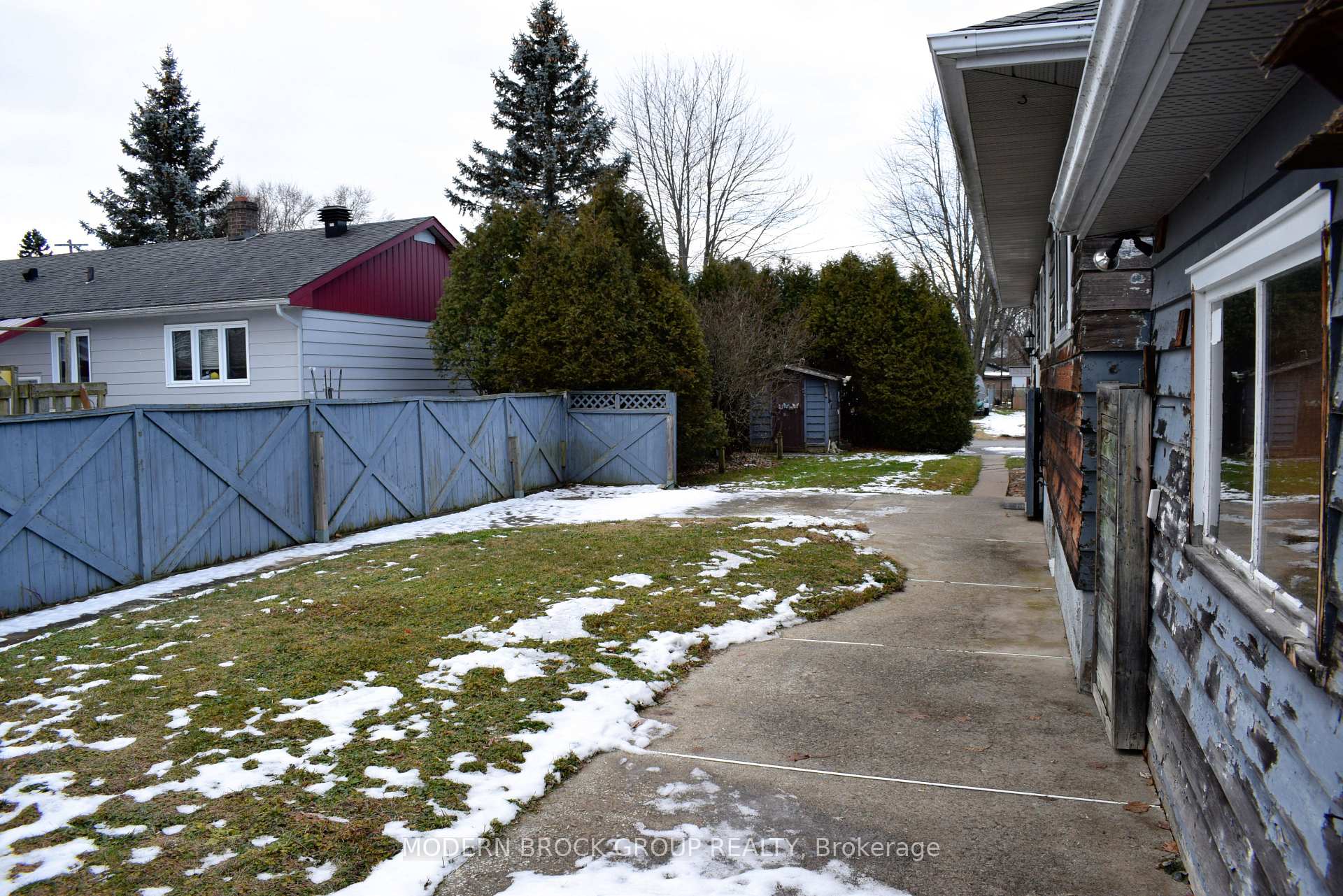 Photo 4 of 905 George Street, Edwardsburgh/Cardinal, Town of Cardinal — HOMEH