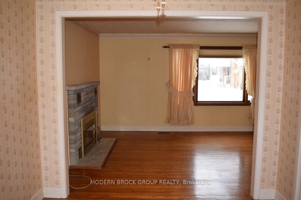 Photo 12 of 905 George Street, Edwardsburgh/Cardinal, Town of Cardinal — HOMEH