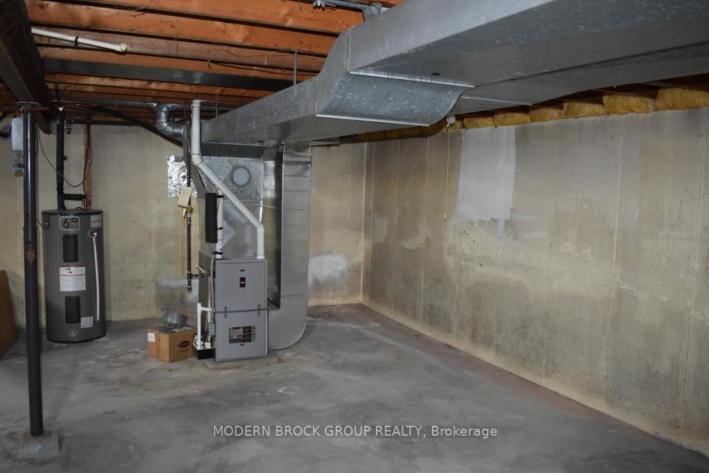 Photo 24 of 905 George Street, Edwardsburgh/Cardinal, Town of Cardinal — HOMEH