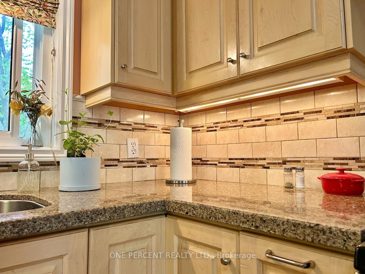 Photo 21 of 170 Tiffany Trail, Gravenhurst, Muskoka (S) — HOMEH