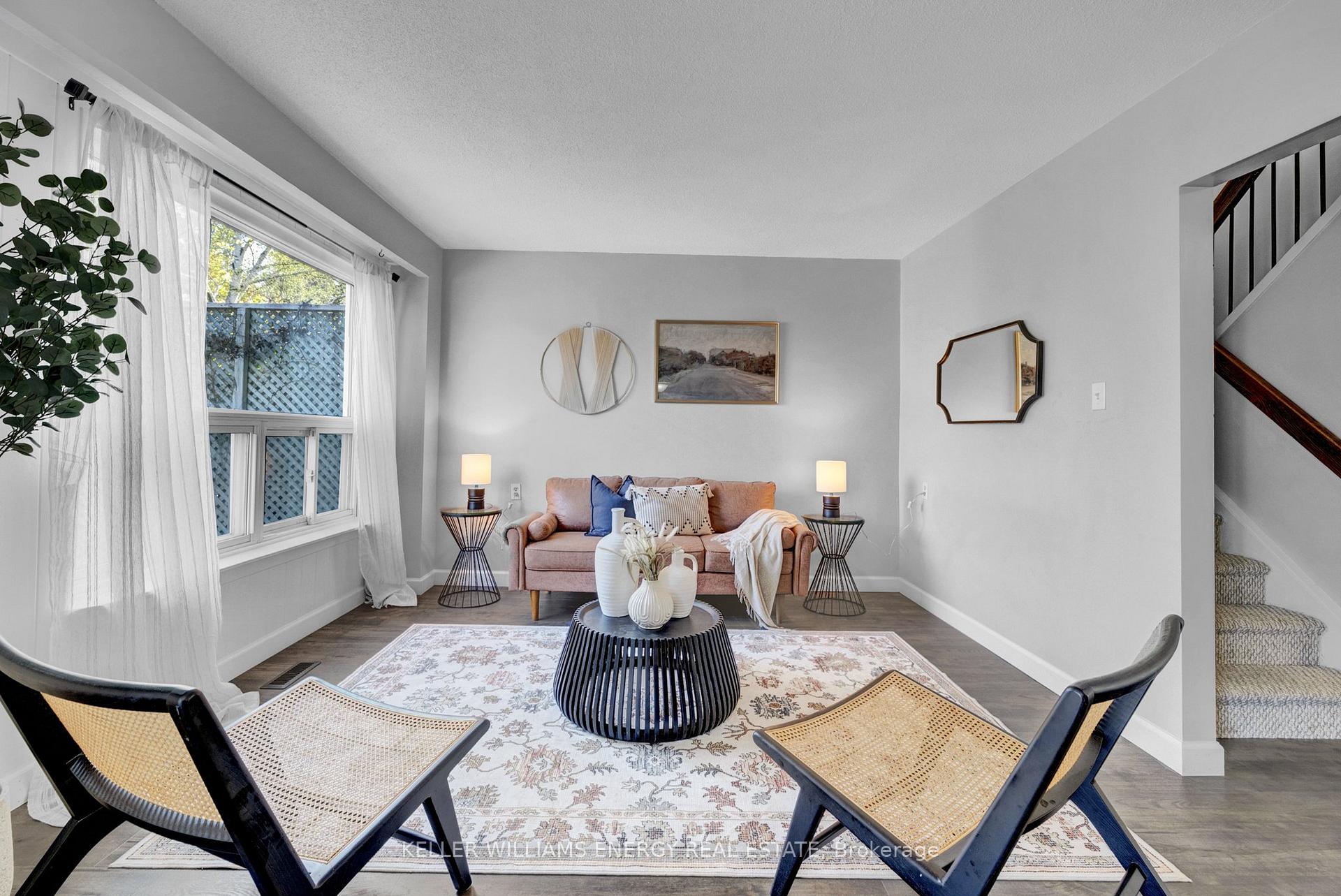 Photo 7 of 54 Alonna Street, Clarington, Bowmanville — HOMEH