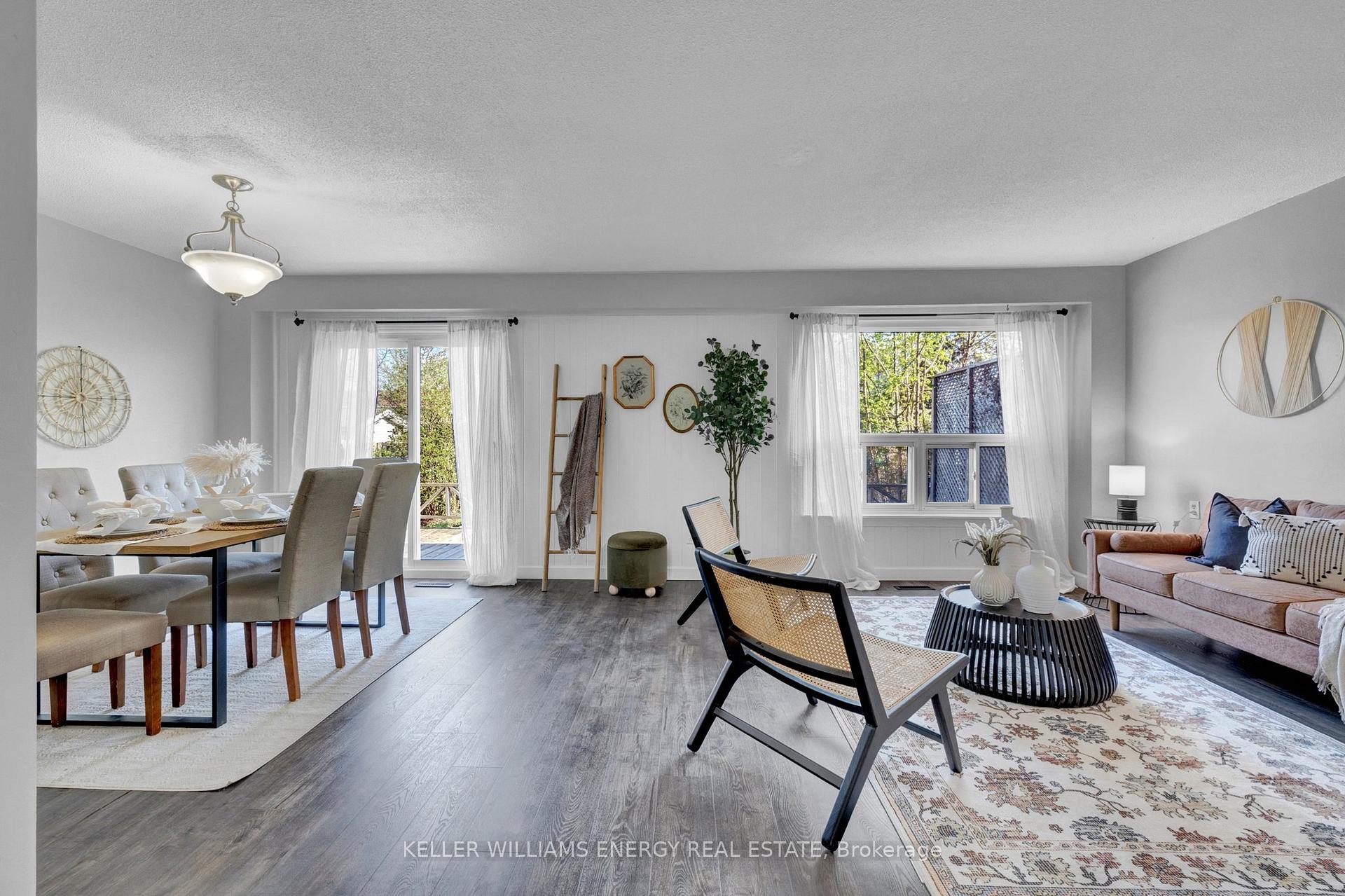 Photo 12 of 54 Alonna Street, Clarington, Bowmanville — HOMEH