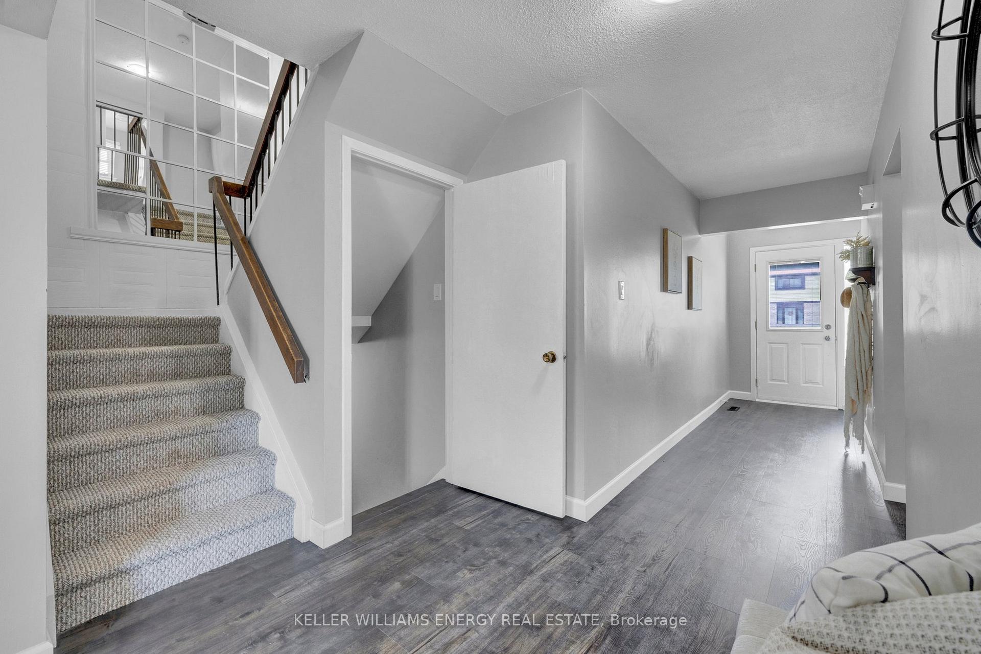 Photo 13 of 54 Alonna Street, Clarington, Bowmanville — HOMEH